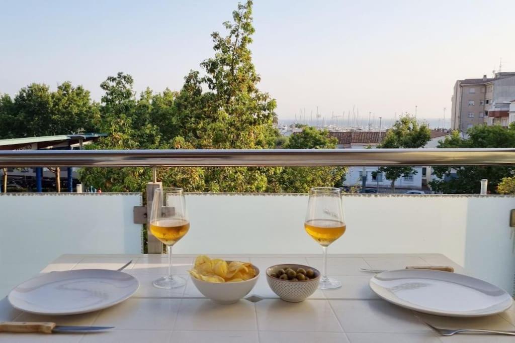 דירות רוזס Piso En El Centro Con Vistas Al Mar Y Balcon מראה חיצוני תמונה